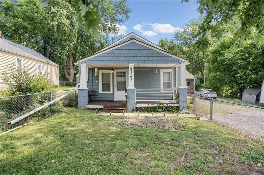 5841 Spokane Avenue, Kansas City, MO 64119 - #3