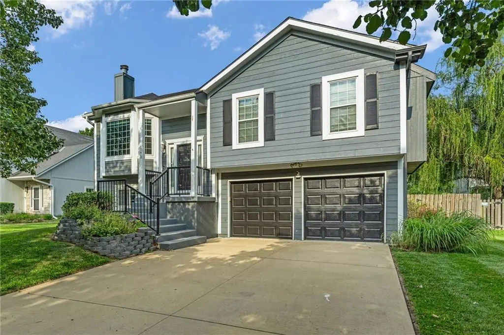 1073 N Logan Street, Olathe, KS 66061 - #1
