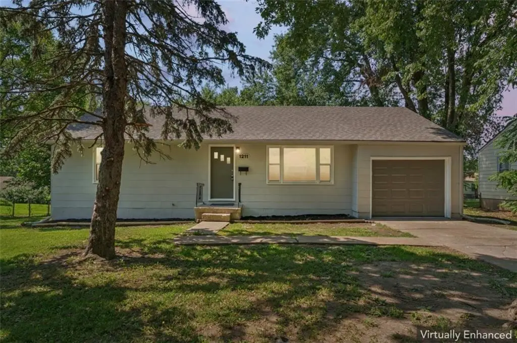1211 NE 67th Place, Gladstone, MO 64118 - #1