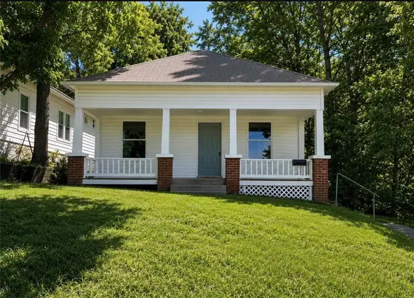 615 S Glenwood Avenue, Independence, MO 64053