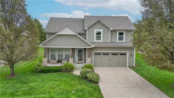 7133 Aminda Drive, Shawnee, KS 66227