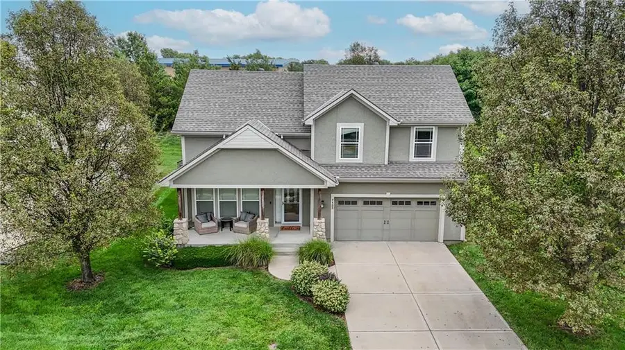 7133 Aminda Drive, Shawnee, KS 66227 - #2