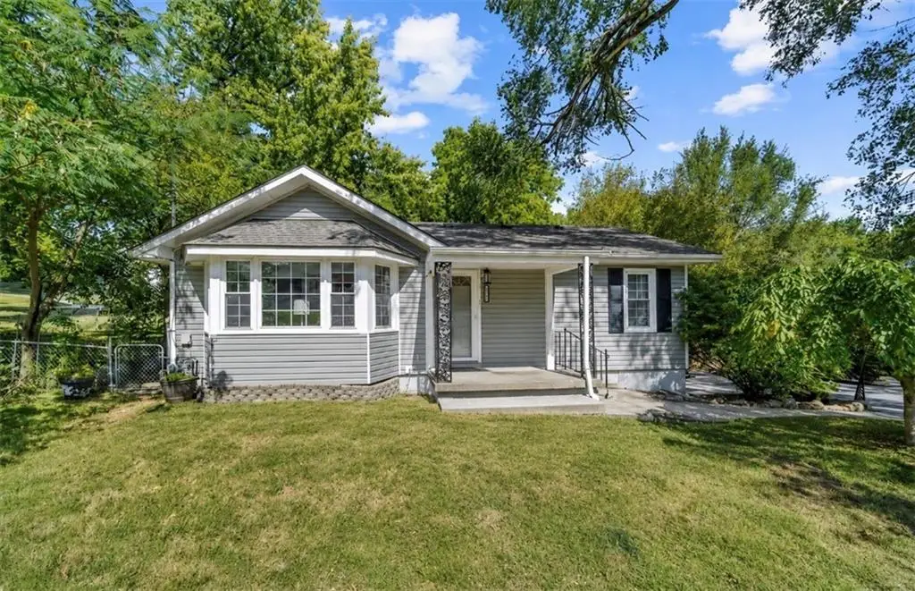 6240 Leavenworth Road, Kansas City, KS 66104 - #1