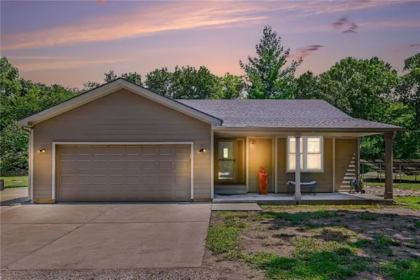 24451 Chieftain Road, Lawrence, KS 66044