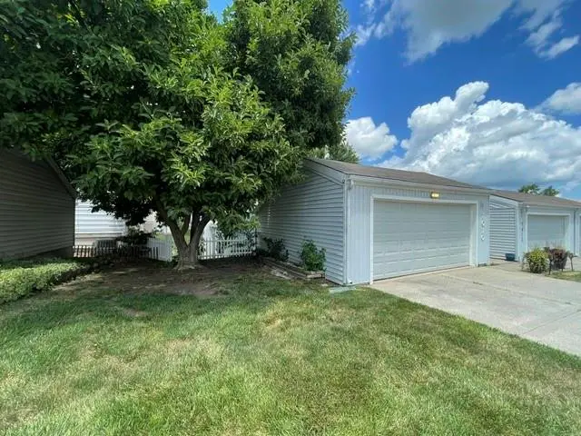 7010 N Askew Avenue, Gladstone, MO 64119 - #2