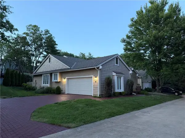 4 W 127th Street, Kansas City, MO 64145
