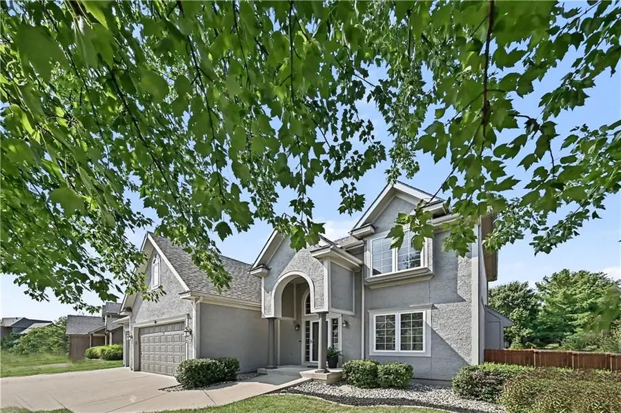 3812 NE 94th Terrace, Kansas City, MO 64156 - #3