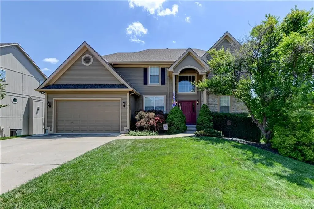 713 Rock Creek Drive, Lansing, KS 66043 - #1