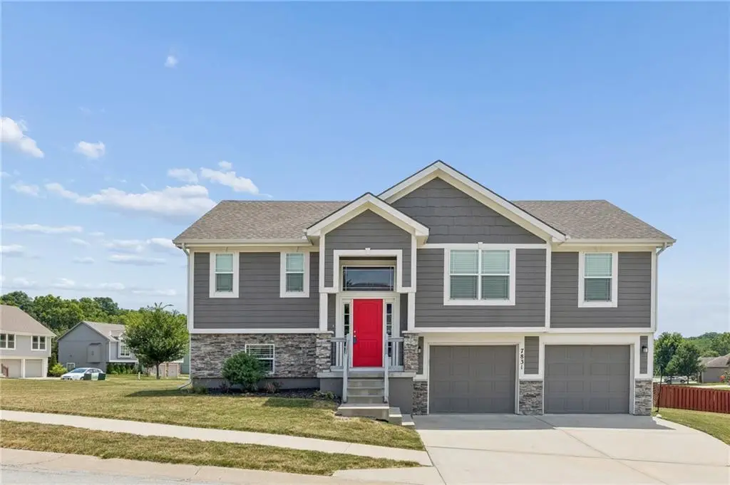 7831 N Walrond Avenue, Kansas City, MO 64119 - #1