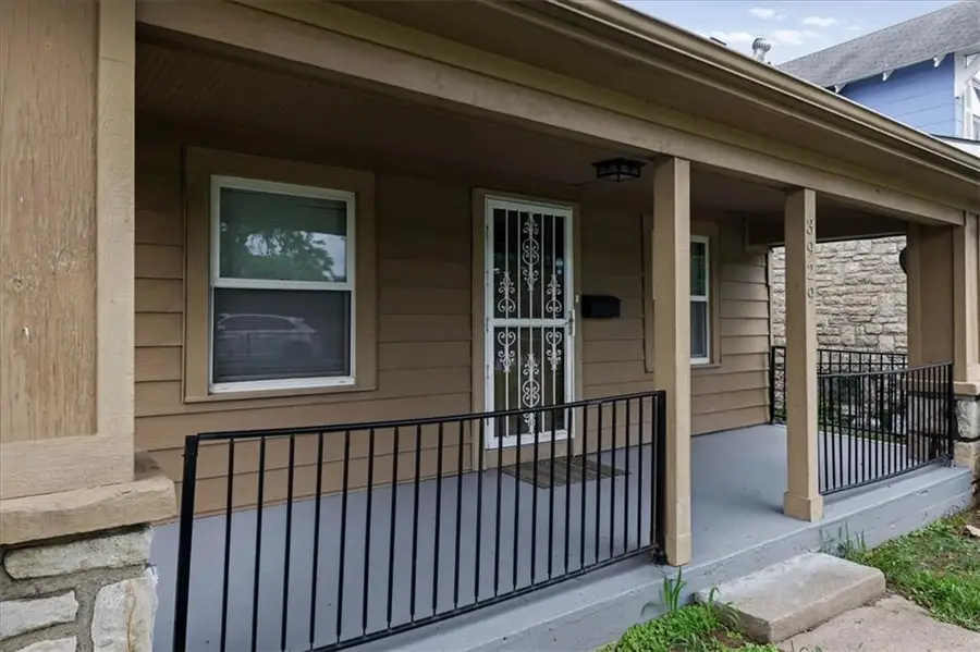 3929 Euclid Avenue, Kansas City, MO 64130 - #2