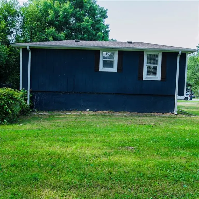 11010 N Holmes Street, Kansas City, MO 64155 - #2
