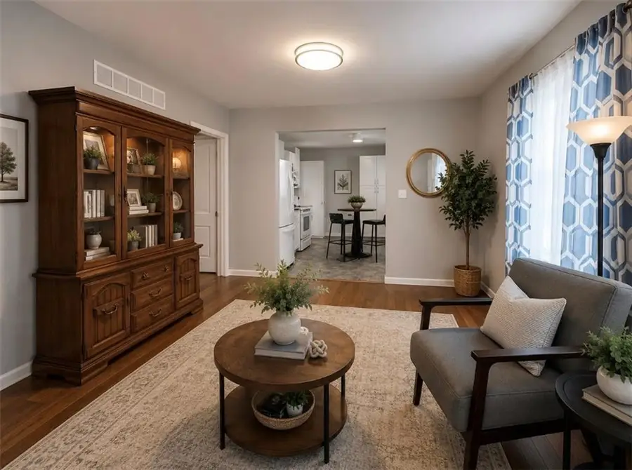 216 Moss Avenue, Liberty, MO 64068 - #2