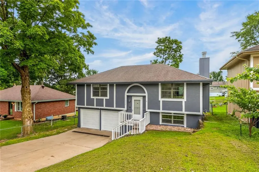 5209 NE 46th Street, Kansas City, MO 64117 - #2