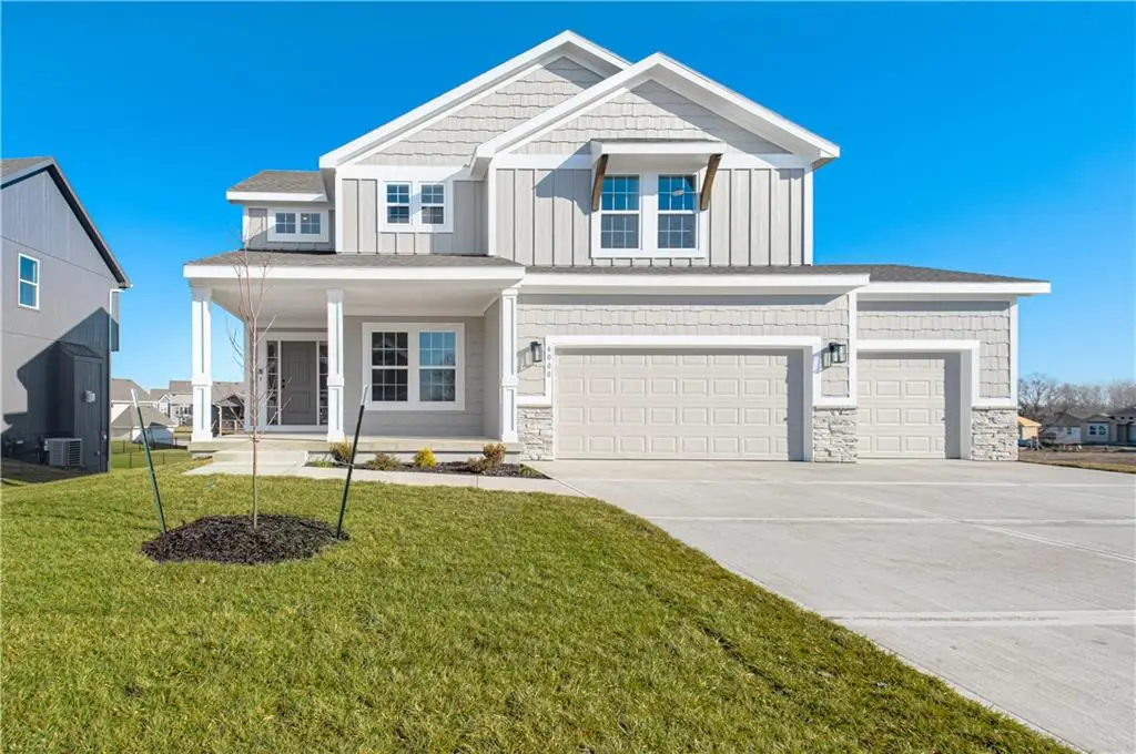 10145 N Brighton Avenue, Kansas City, MO 64156 - #1