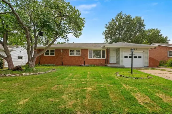 2229 Westchester Road, Lawrence, KS 66049