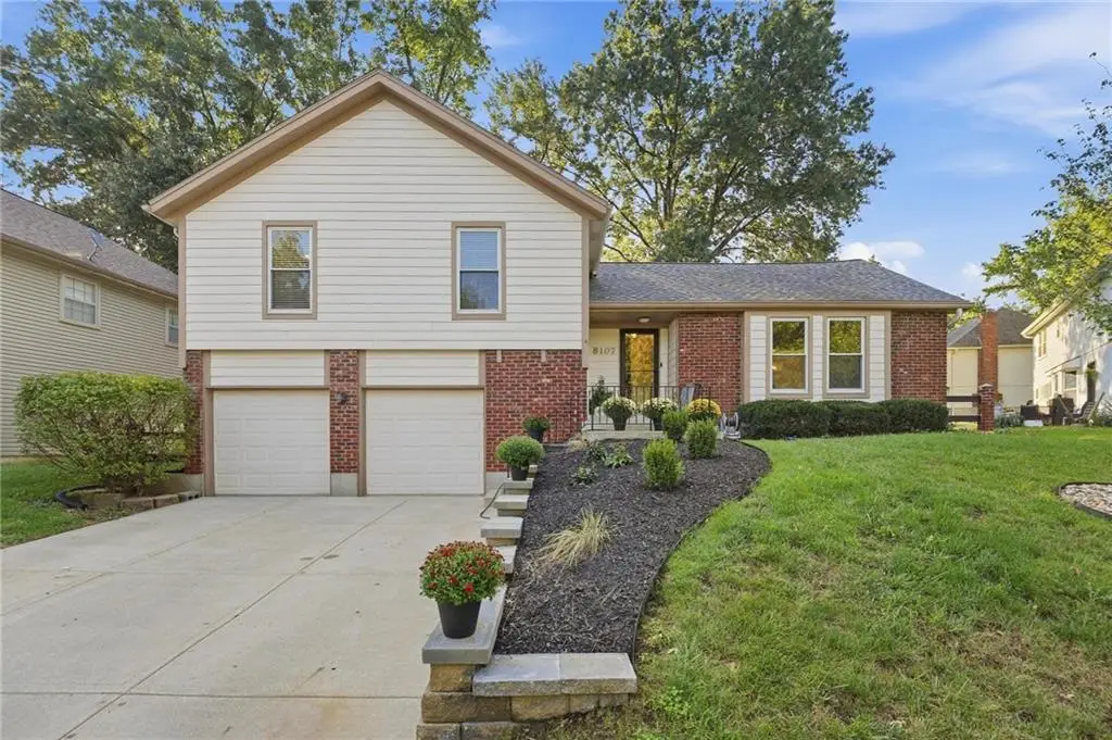 8107 Hauser Street, Lenexa, KS 66215 - #1