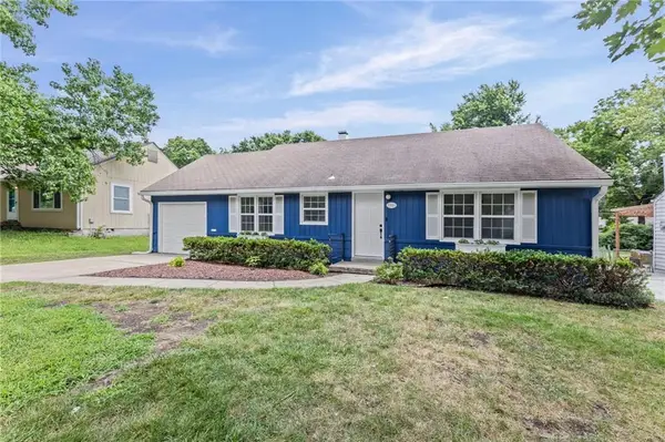 7223 Lamar Avenue, Overland Park, KS 66204