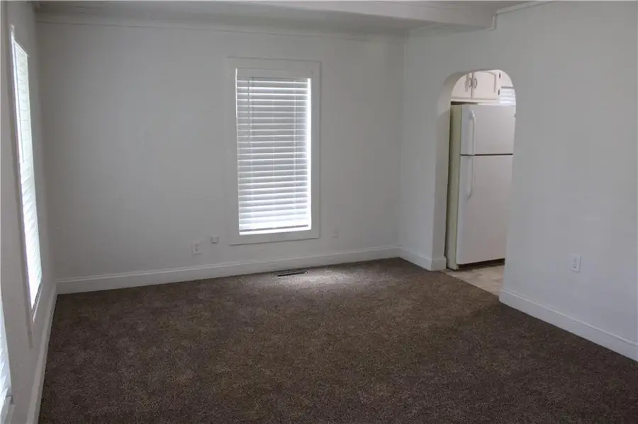 515 E Jackson Street, Pittsburg, KS 66762 - #2