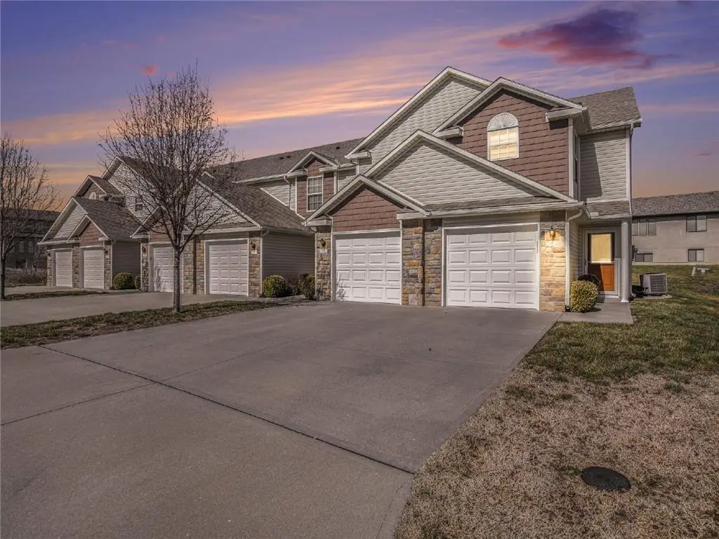 254 Pointe Lane, Raymore, MO 64083 - #1
