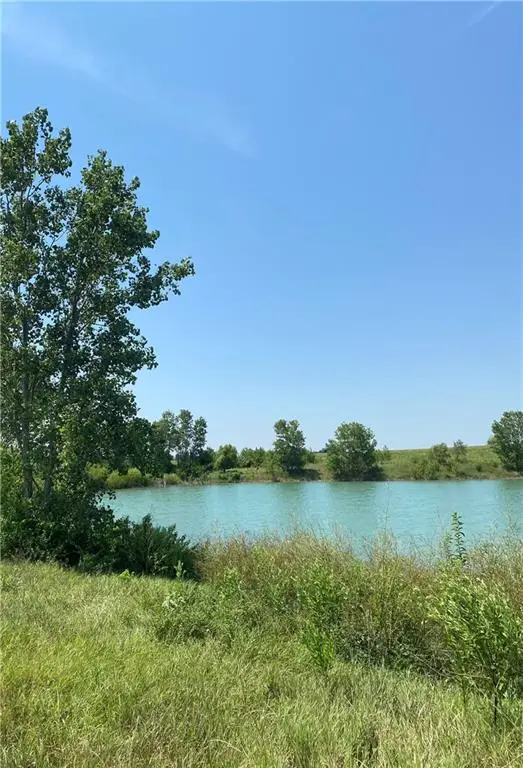 3088 Sand Creek Road, Ottawa, KS 66067
