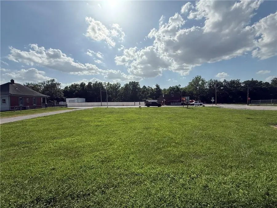 711 N Sterling Avenue, Independence, MO 64054 - #3