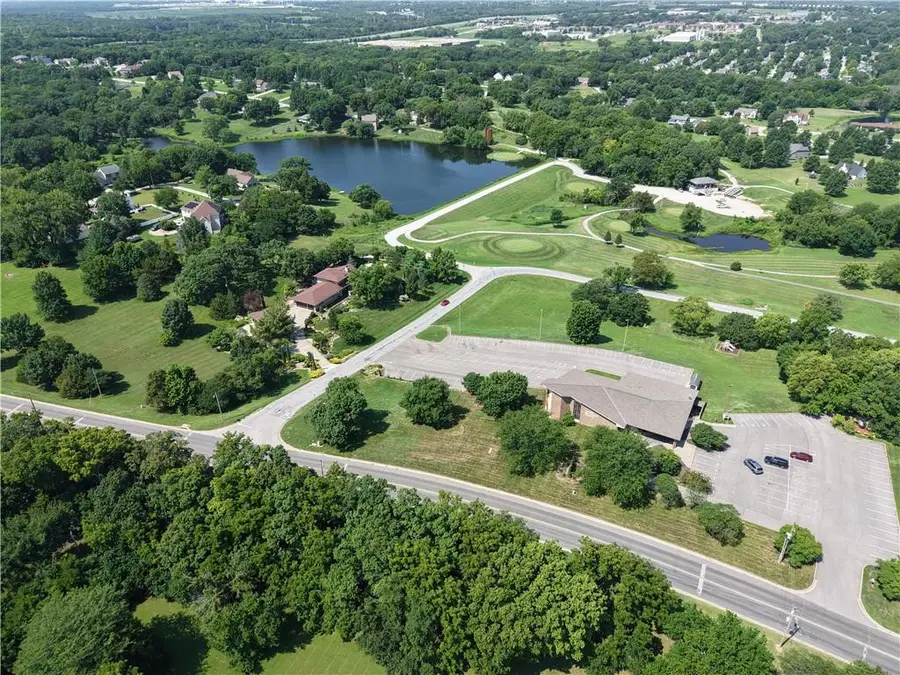 8535 Kill Creek Road, De Soto, KS 66018 - #2