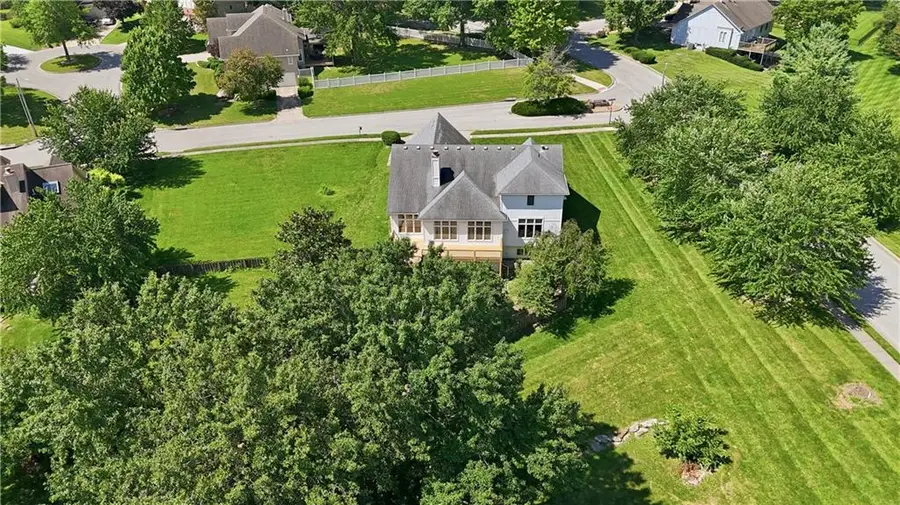 1101 NE Waterfield Village Drive, Blue Springs, MO 64014 - #3