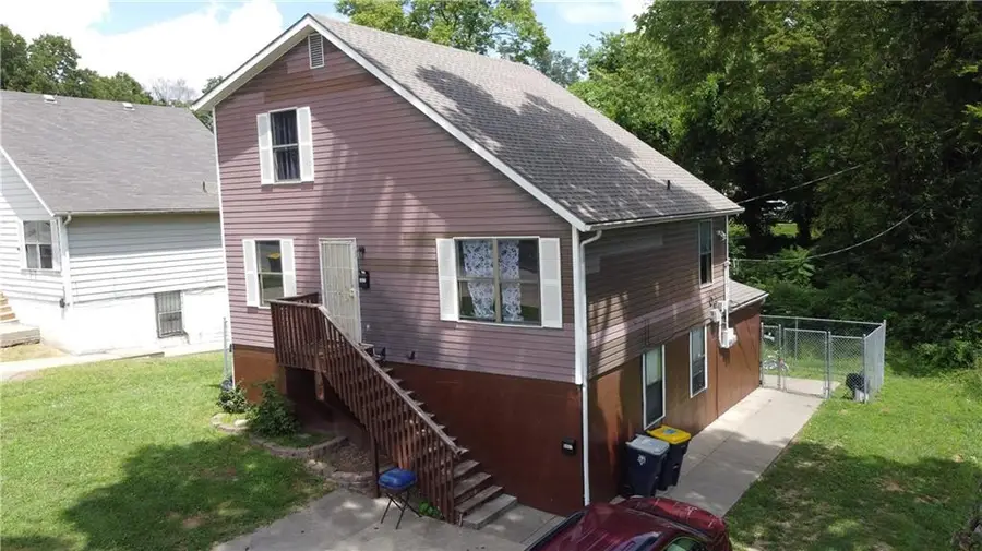 6805 E Cleveland Avenue, Kansas City, MO 64110 - #2
