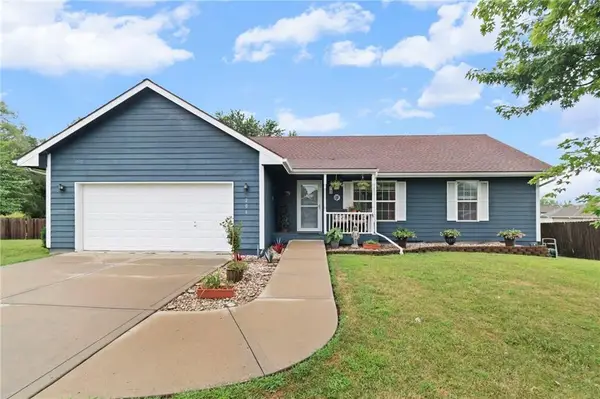 206 E 22nd Terrace, Kearney, MO 64060
