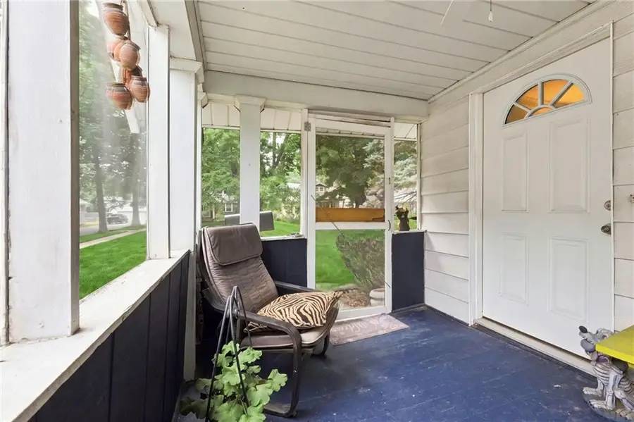 7535 Mcgee Street, Kansas City, MO 64114 - #3