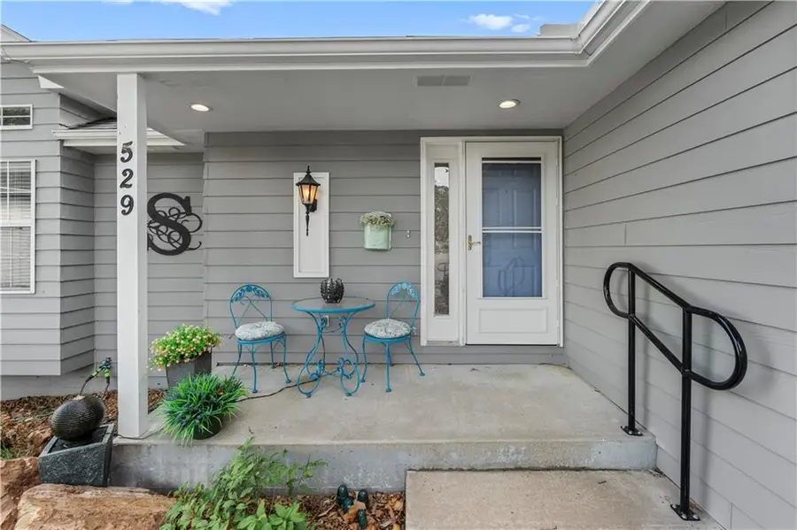 529 S Prewitt Street, Nevada, MO 64772 - #2