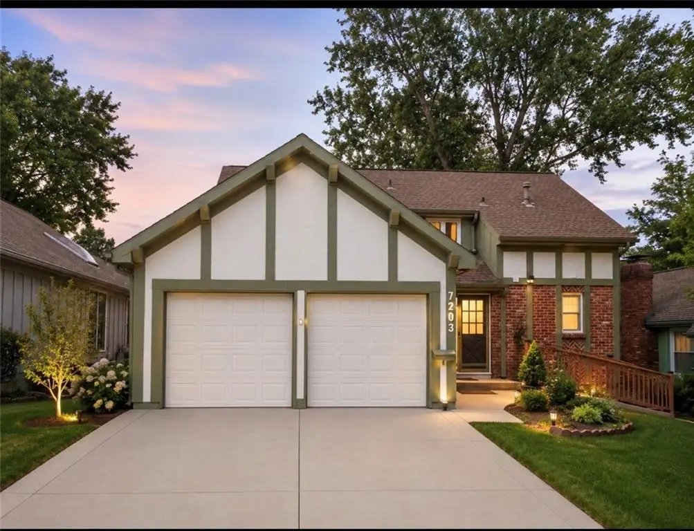 7203 Mastin Street, Merriam, KS 66203 - #1