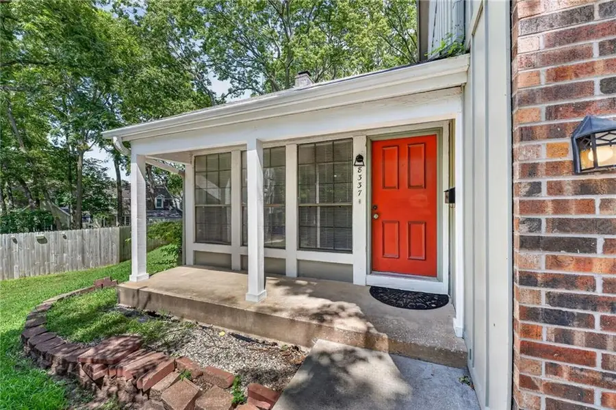 8337-8339 Farley Street, Overland Park, KS 66212 - #2
