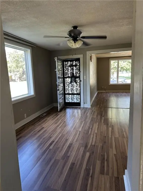 522 N Havannah Street, Butler, MO 64730 - #2