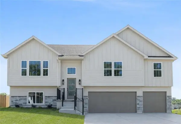 1325 N Holland Court, Independence, MO 64056