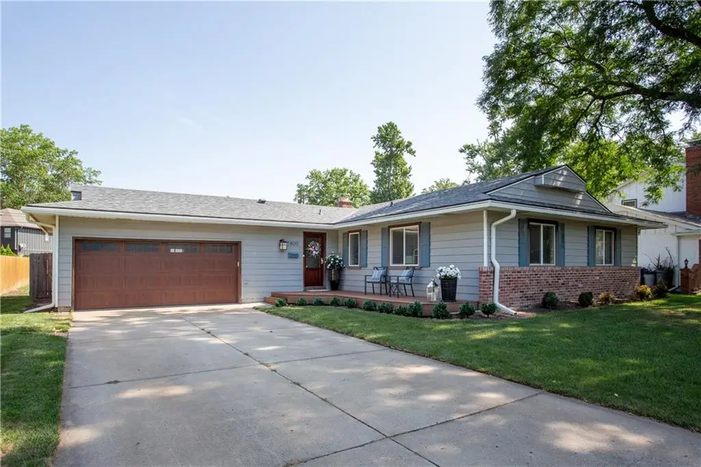 7800 W 95th Terrace, Overland Park, KS 66212 - #1