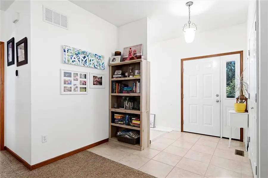 511 N Rebecca Lane, Lawrence, KS 66044 - #3