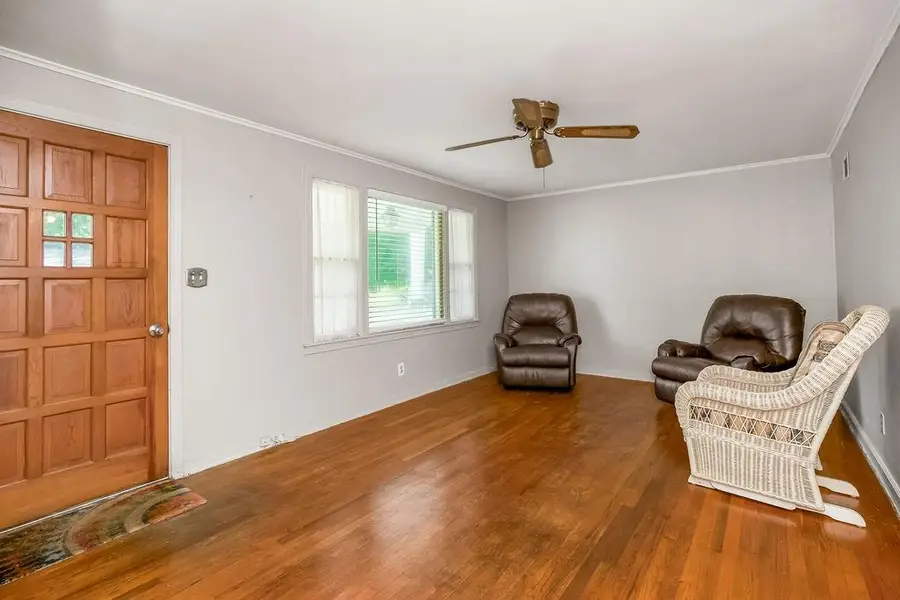 11421 W 69th Street, Shawnee, KS 66203 - #3