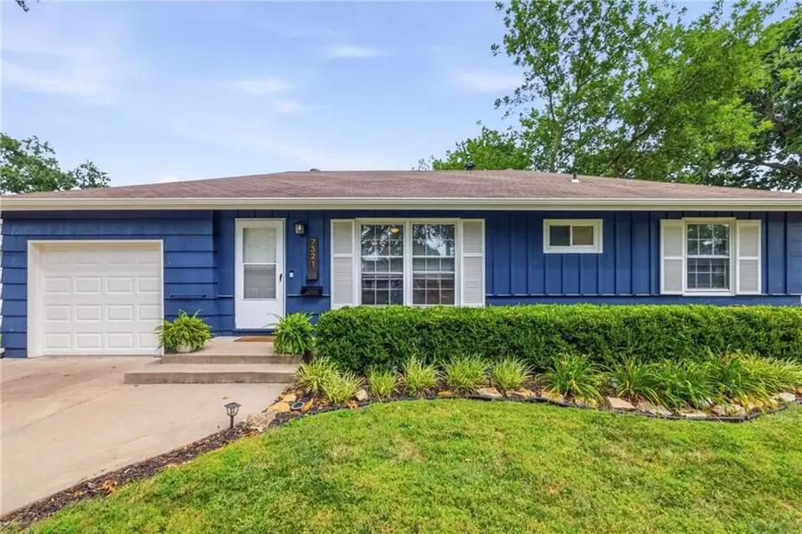 7321 Robinson Street, Overland Park, KS 66204 - #3
