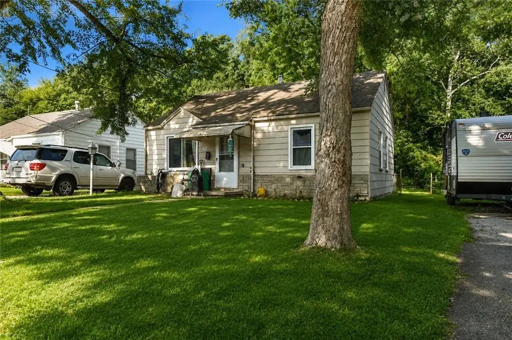 118 N Carlisle Street, Sugar Creek, MO 64054 - #1