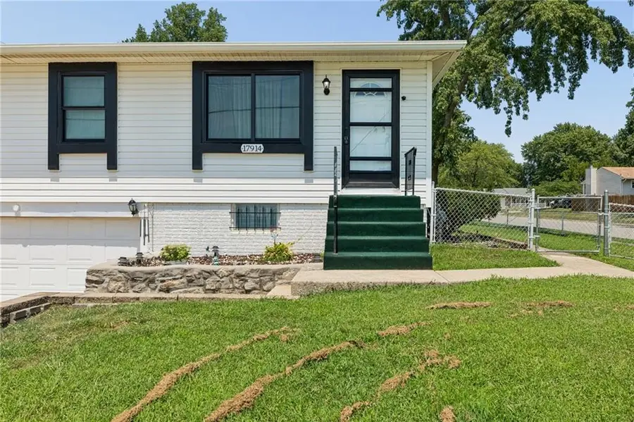 17914 N Whitney Road, Independence, MO 64058 - #2
