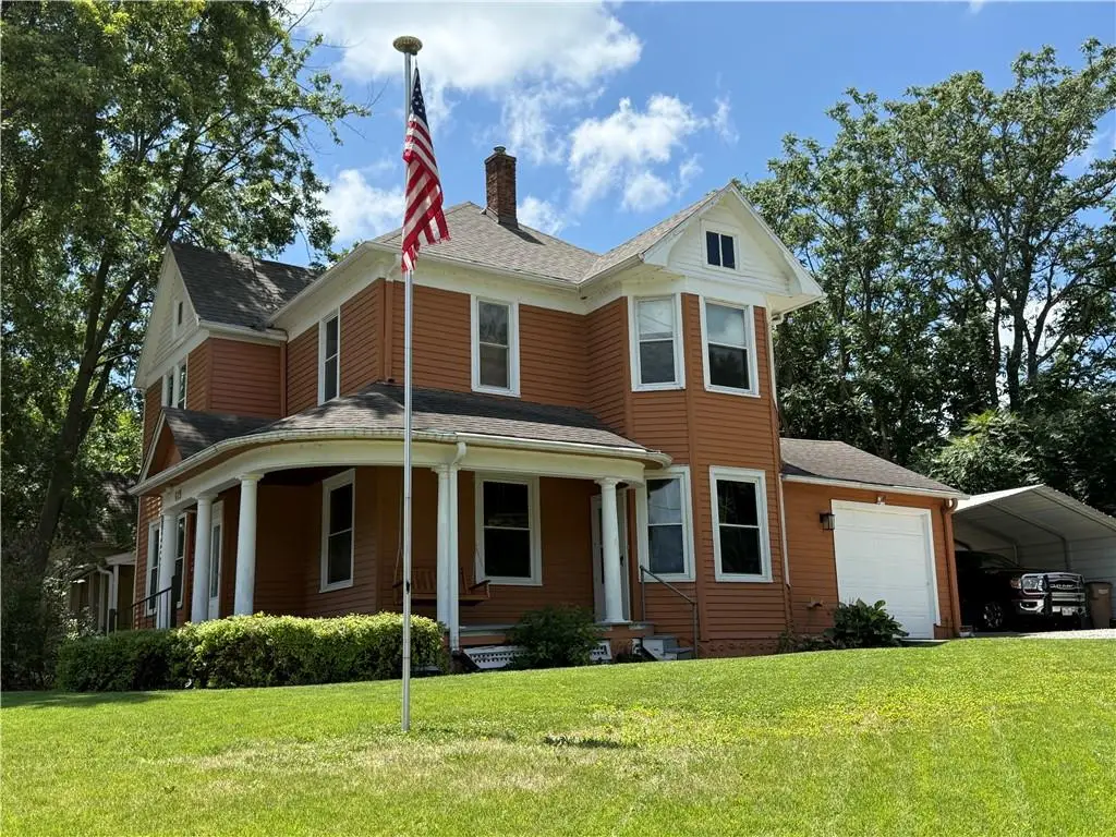619 N 10th Street, Atchison, KS 66002 - #1