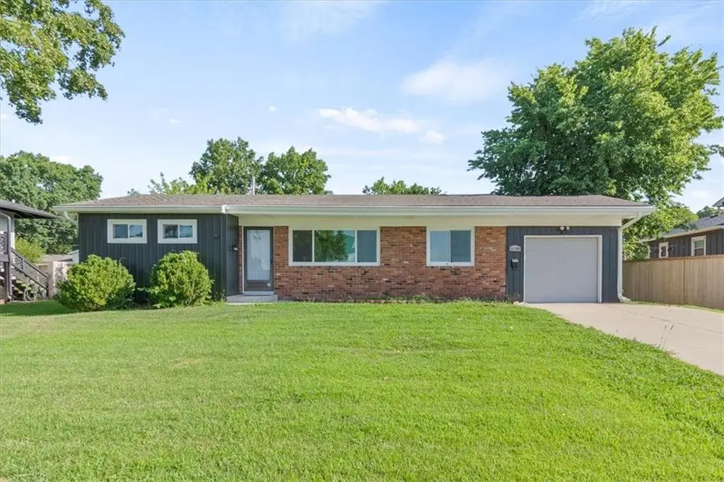 11108 W 70th Terrace, Shawnee, KS 66203 - #1