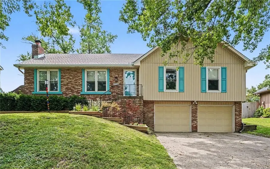 4905 NW 67th Street, Kansas City, MO 64151 - #2