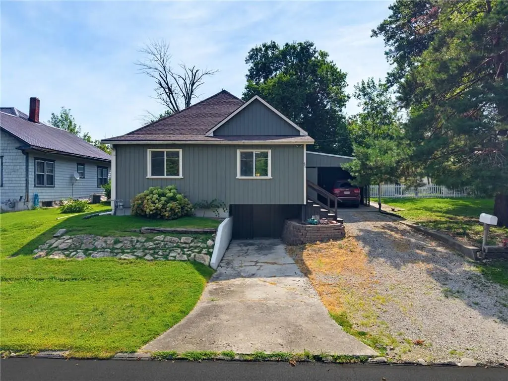 206 Ridgeway Street, Trenton, MO 64683 - #1