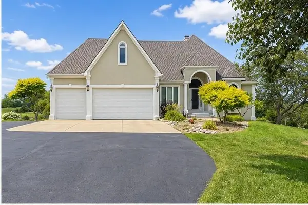 1328 E Walnut Street, Raymore, MO 64083