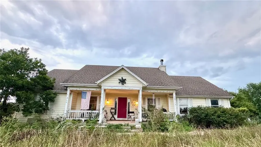 26900 W 223rd Street, Spring Hill, KS 66083 - #2