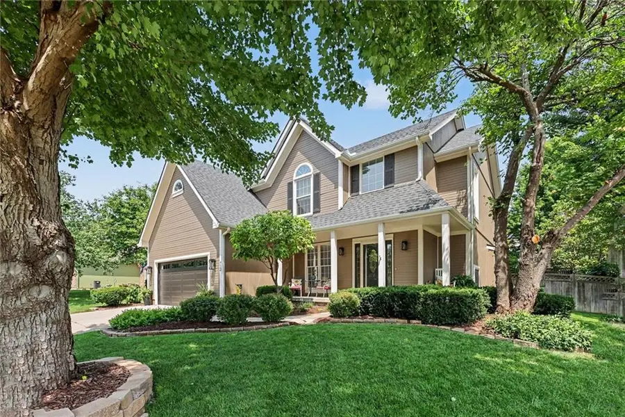 712 Cottonwood Drive, Lansing, KS 66043 - #2