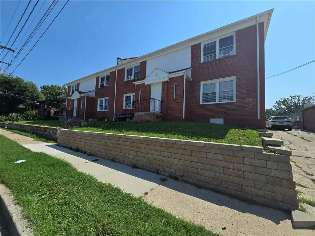 535 Bellefontaine Avenue, Kansas City, MO 64124 - #1