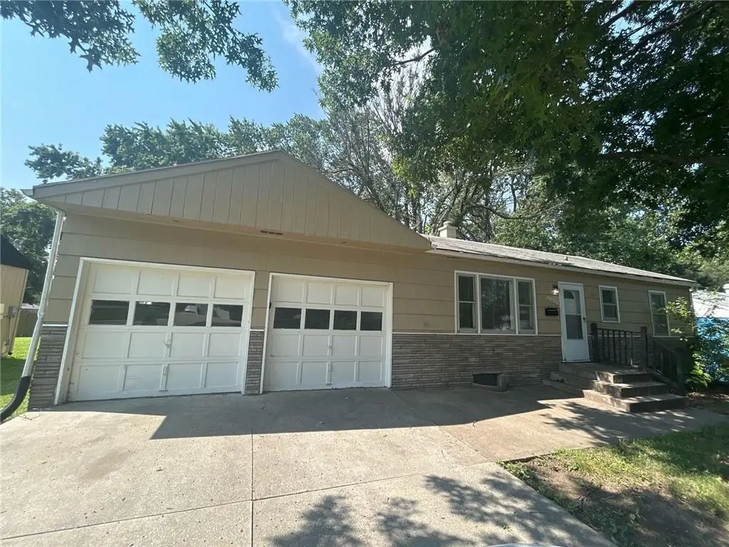 8855 E 59th Street, Kansas City, MO 64133 - #1